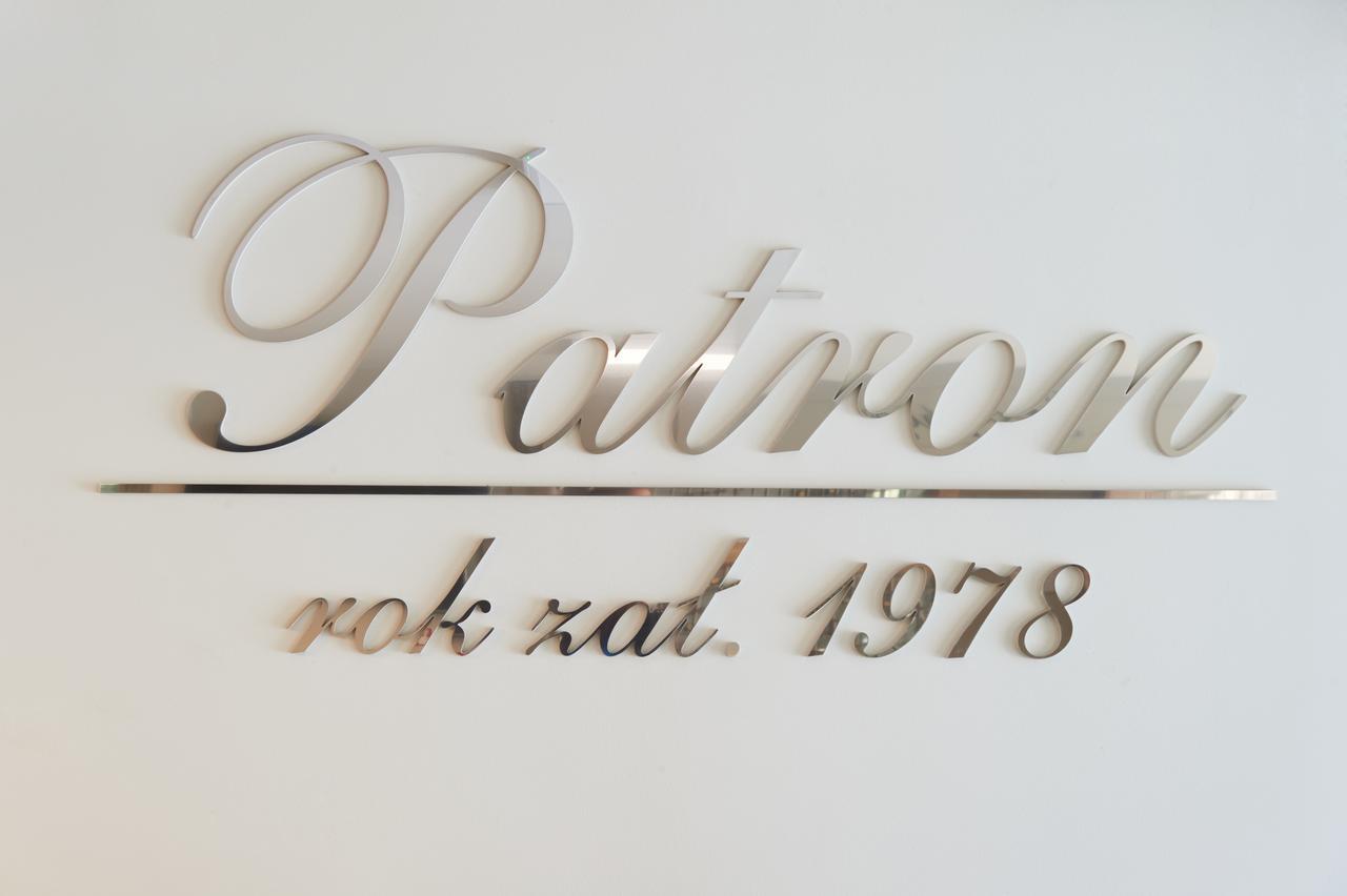 Obiekt Hotelarski Patron Warschau Exterior foto