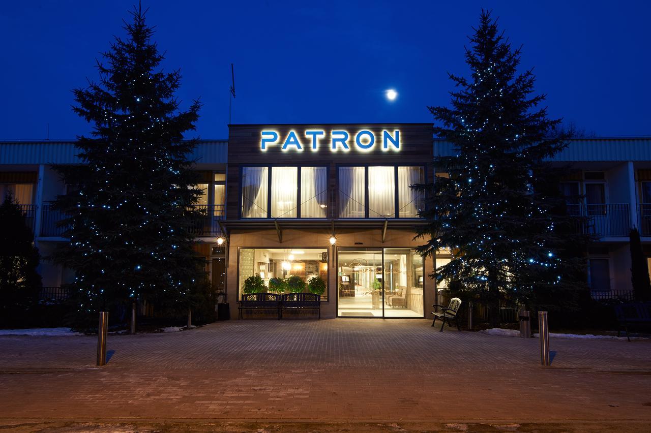 Obiekt Hotelarski Patron Warschau Exterior foto